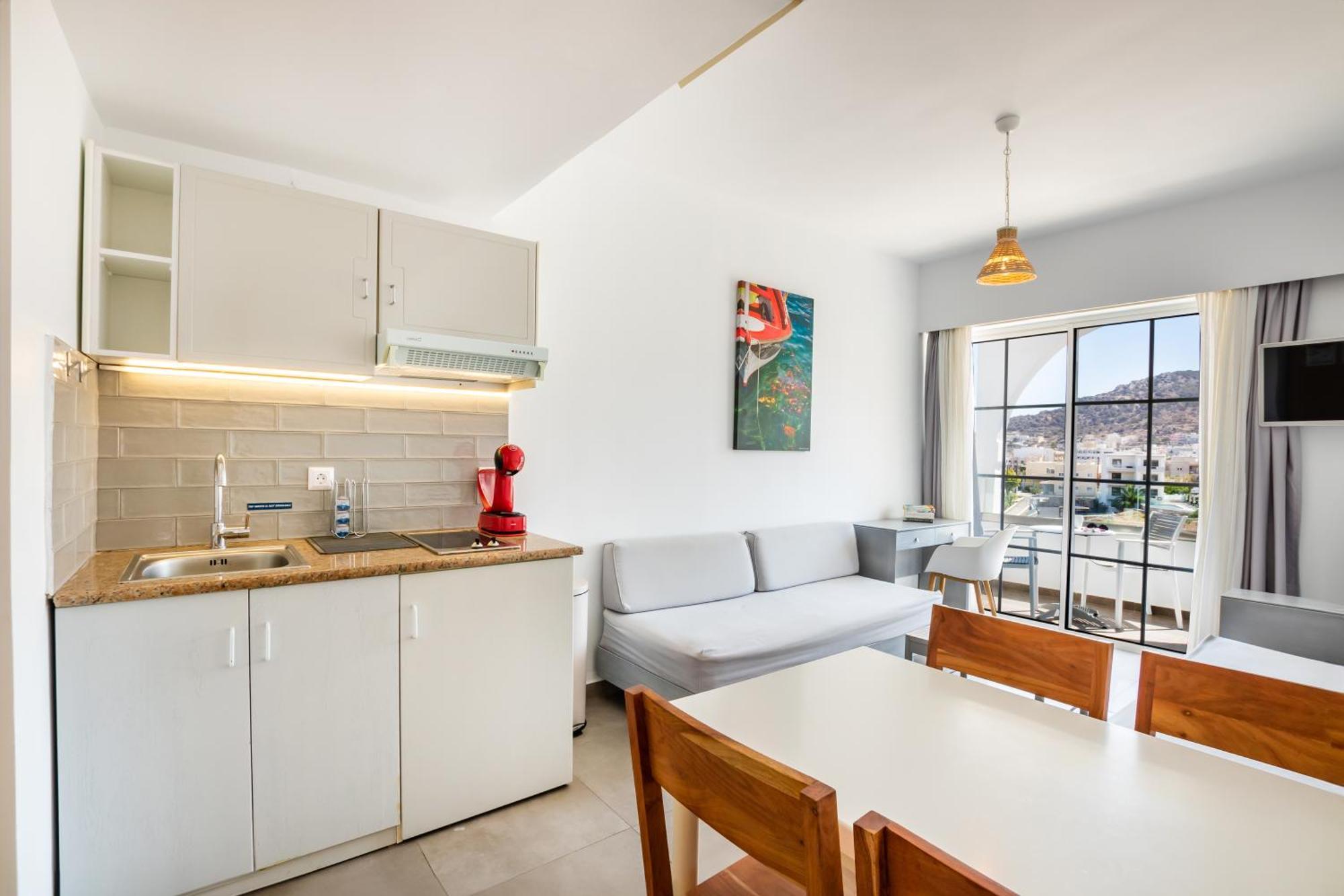 Alos Suites Ex-Possirama Bay Aparts Kárpathos Eksteriør billede