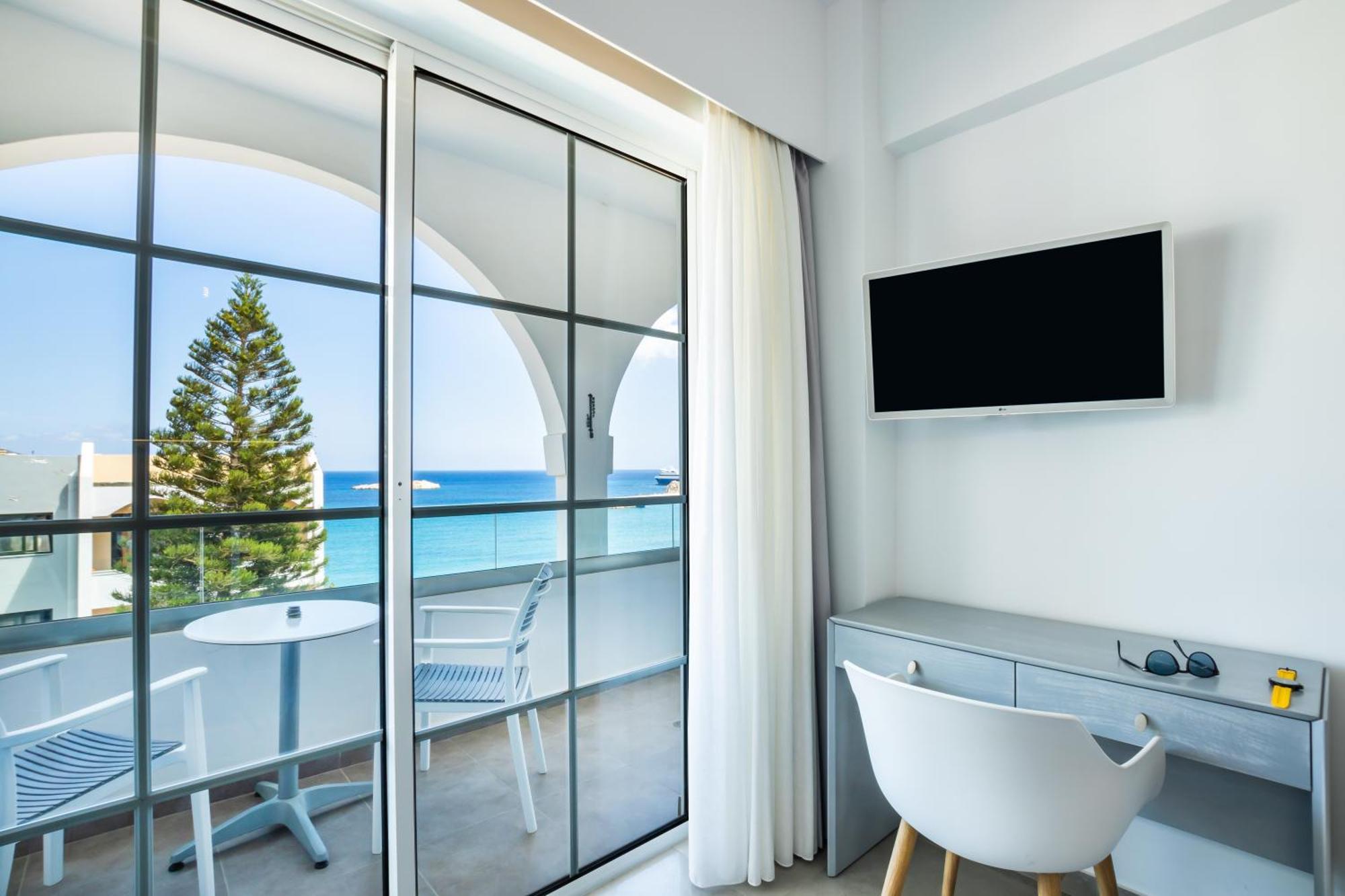Alos Suites Ex-Possirama Bay Aparts Kárpathos Eksteriør billede