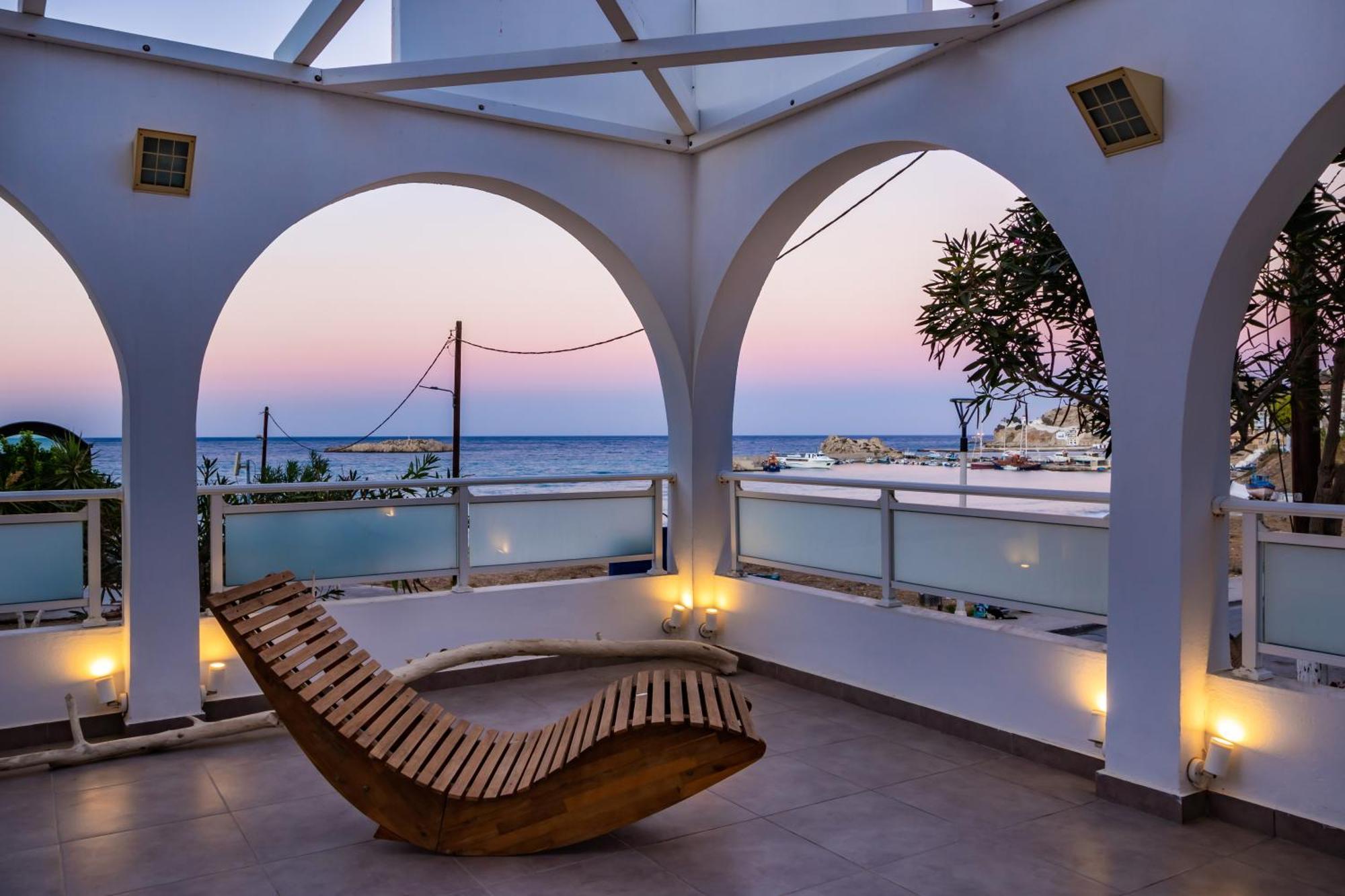 Alos Suites Ex-Possirama Bay Aparts Kárpathos Eksteriør billede